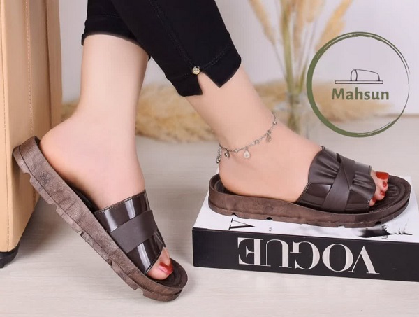 خرید دمپایی پلاستیکی ارزان در مدل های زنانه، ترند و جدید امکان پذیر است.