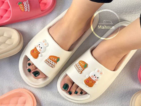 دمپایی پلاستیکی زنانه فانتزی